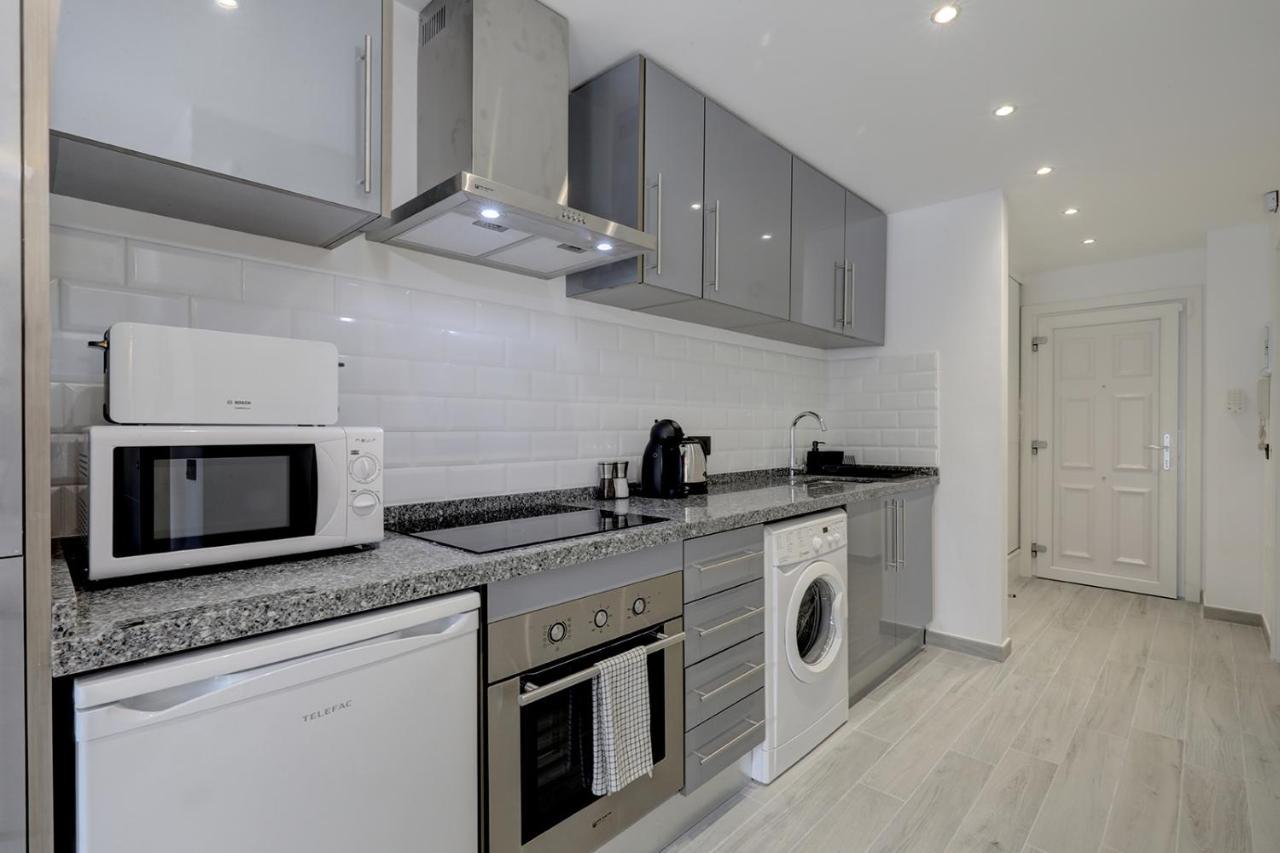 One Bedroom Walking Distance To Puerto Banus Leilighet